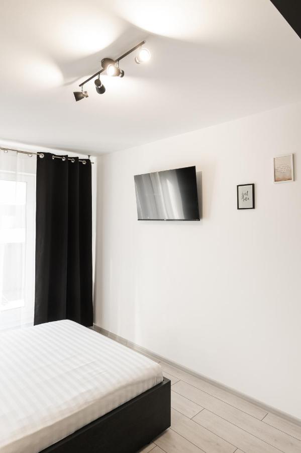 Milano Studio With Terrace And Panoramic View Braşov Extérieur photo